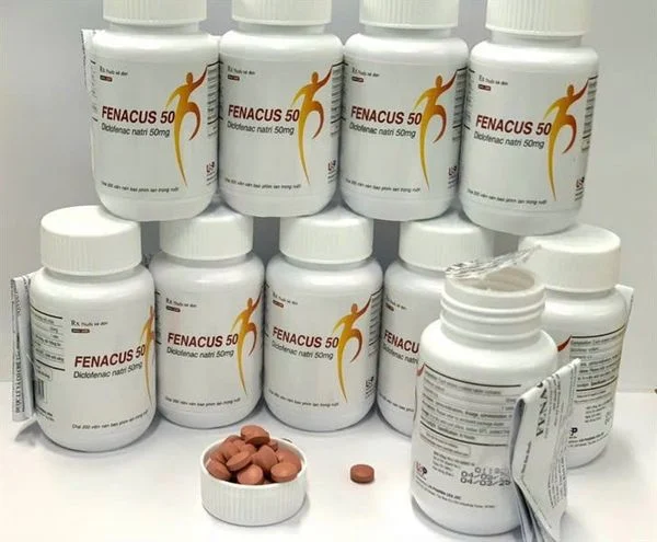 Thuốc giảm đau, kháng viêm FENACUS 50 (Chai 200 viên nén)