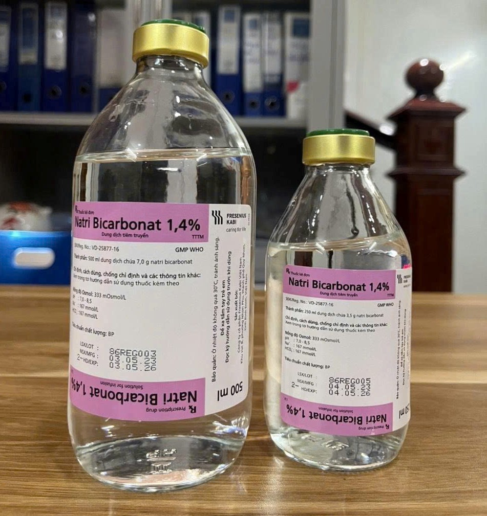 Natri Bicarbonat 1,4% giúp điều chỉnh tình trạng nhiễm toan chuyển hóa và cân bằng pH máu